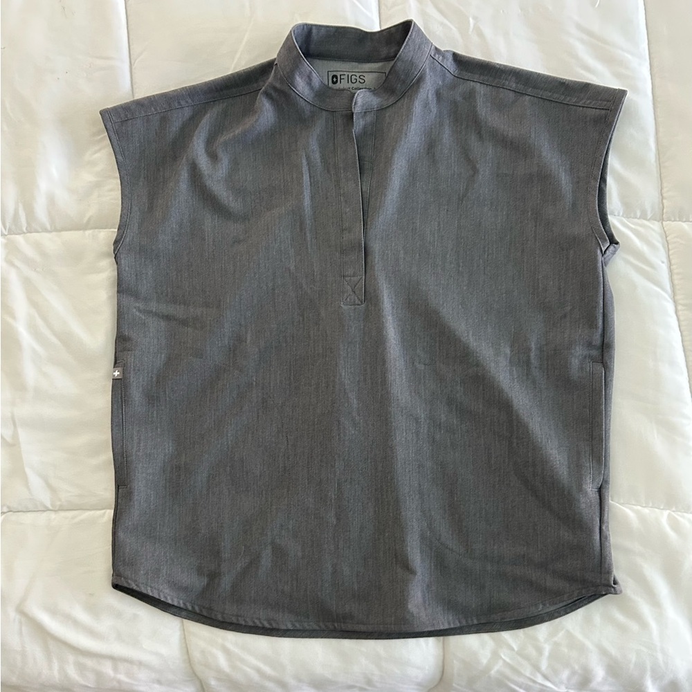 Figs Women's Short-Sleeve Gray Tunic Top - Picture 4 of 8